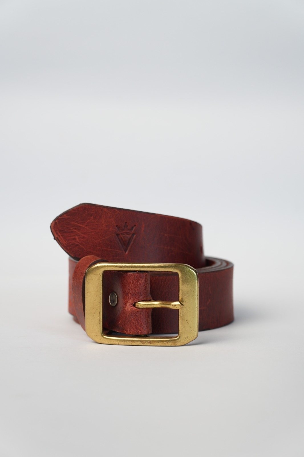 Oxblood leather belt with antique gold buckle