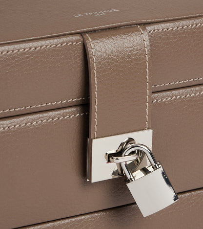 Boite à bijoux moyen modèle ouverture automatique en cuir