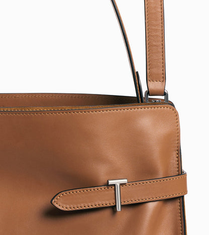 Sac porté épaule modèle maxi Emie en cuir lisse et nubuck