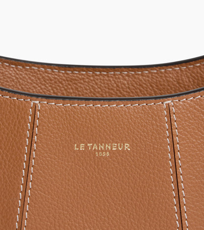 Petit sac demi-lune Juliette en cuir grainé