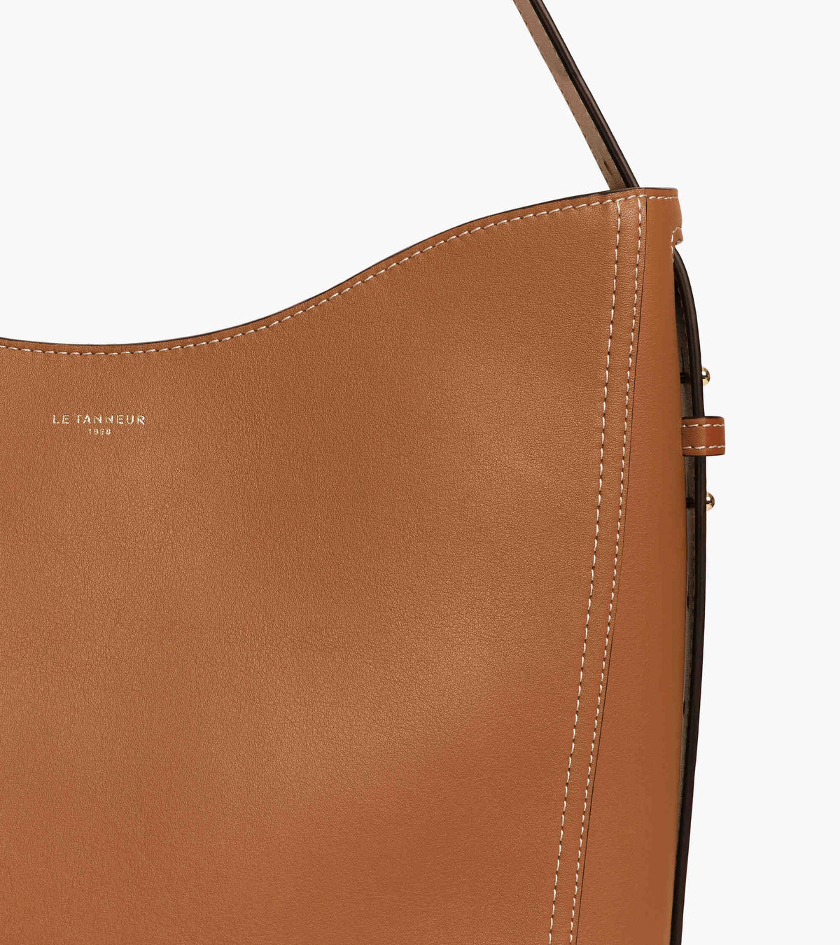 Sac hobo moyen modèle Céleste en cuir lisse
